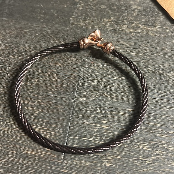 Elegant Chocolate Brown and Rose Gold Cable Bracelet - Picture 2 of 3